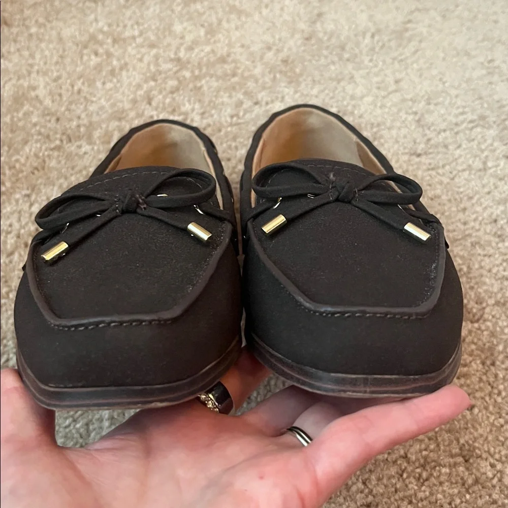 NIB Dolce Vita Faux Suede Bow Loafers - Picture 4 of 8